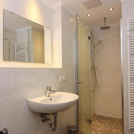 Ferienwohnung Sonja In Apartmán Zingst